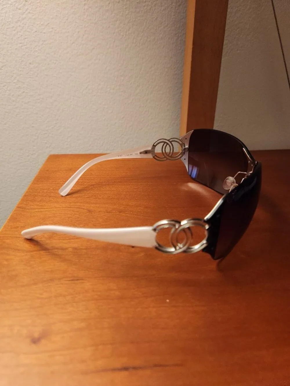 Vintage Chanel Sunglasses - Picture 6 of 13